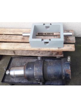 Zawieszenie siłownika kołyska