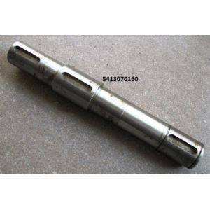 Wałek V przekładni głównej