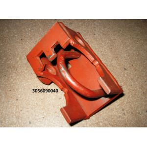 Trzymak sprężyny spulchniacza z obejmą