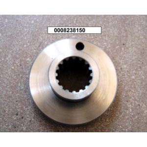 Piasta z otw. na śrubę zrywalną fi 8mm wielowypust