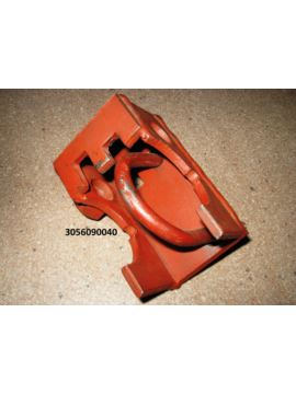 Trzymak sprężyny spulchniacza z obejmą