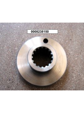 Piasta z otw. na śrubę zrywalną fi 8mm wielowypust